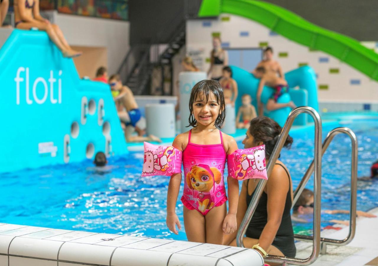 Vakantiepark Westerwolde Pagedal Stadskanaal Luaran gambar